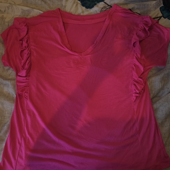 Pink blouse - Picture 3 of 3